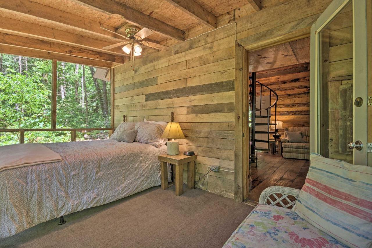 Creekside Cabin With Deck In Pisgah Forest! Barnardsville Екстериор снимка